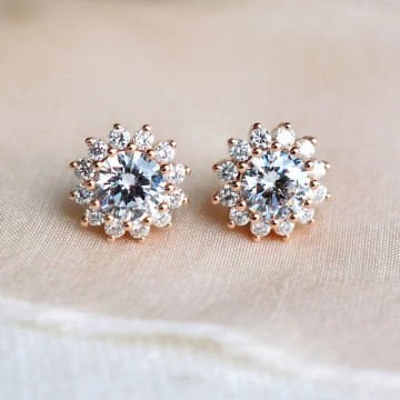 Tasarım Beyaz Topaz  & Pırlanta Küpe