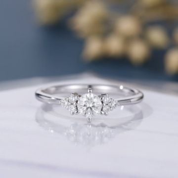 0.45 Karat Lab Özel Tasarım Pırlanta Yüzük