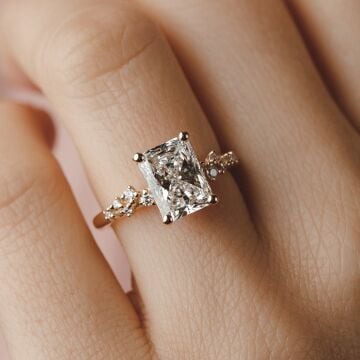 1.10 Karat Radiant  Laboratuvar Pırlanta Yüzük