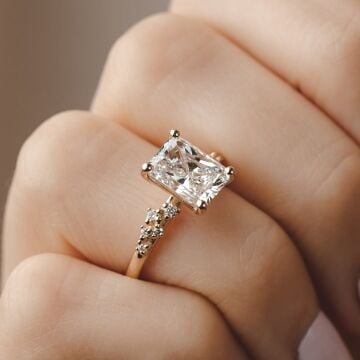 1.10 Karat Radiant  Laboratuvar Pırlanta Yüzük