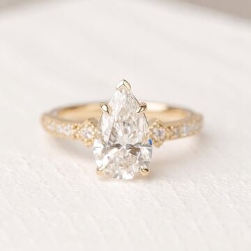 1.12 CT Özel Tasarım Damla Laboratuvar Pırlanta Yüzük