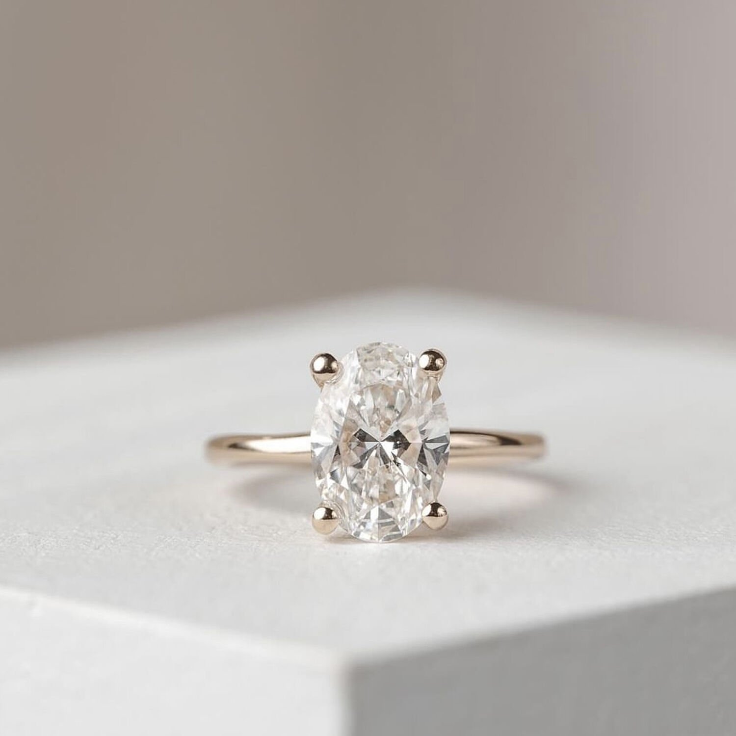 0.70 Karat Oval Pırlanta Tektaş Yüzük