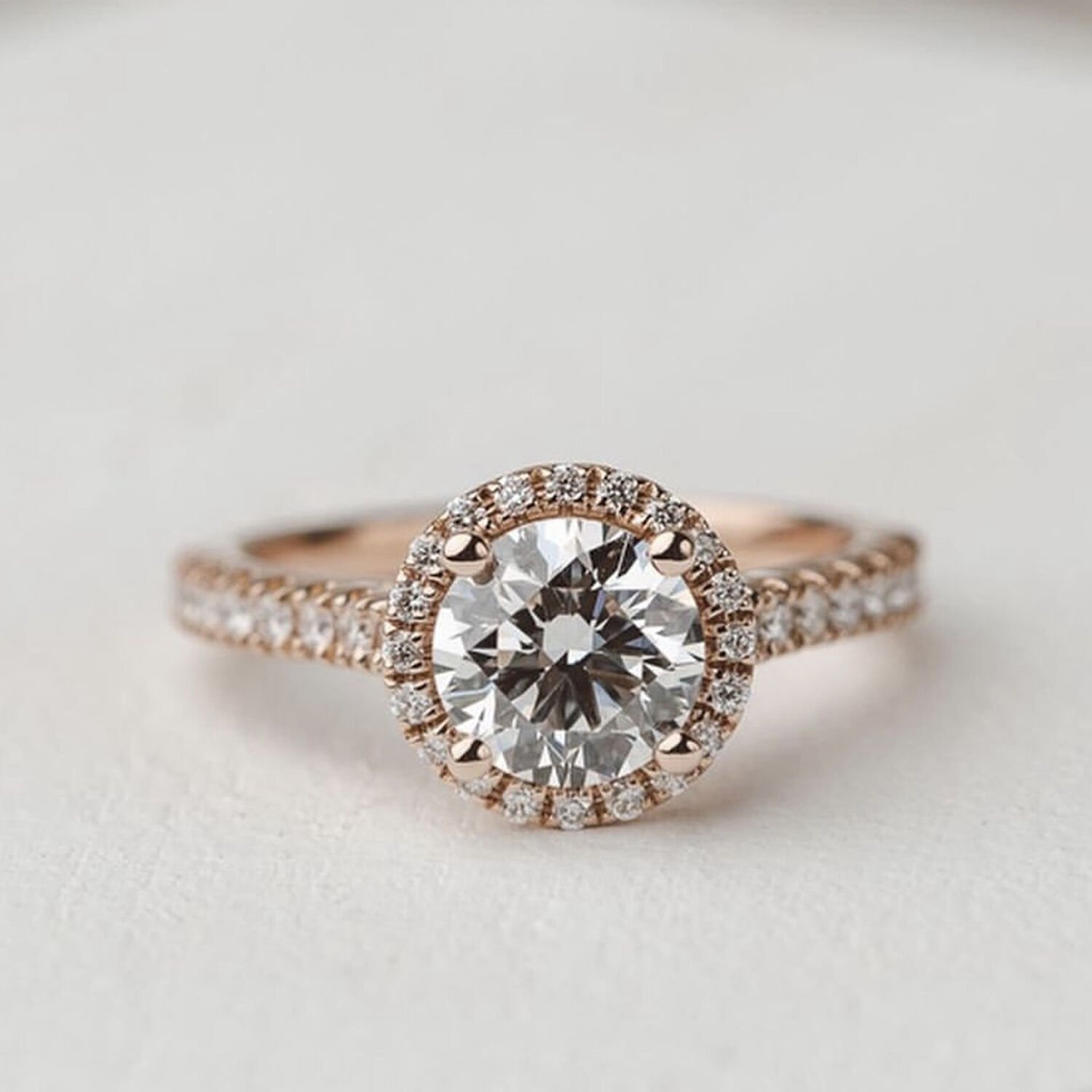 0.90 Karat Pırlanta Tektaş Yüzük