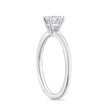 0.30 Karat Oval Pırlanta Tektaş Yüzük