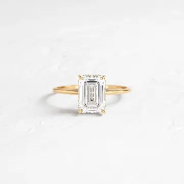 0.50 Karat Labaratuvar Emerald Pırlanta Yüzük