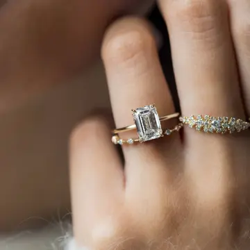 0.50 Karat Labaratuvar Emerald Pırlanta Yüzük