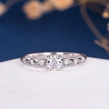 0.65 Karat Özel Tasarım Pırlanta Yüzük